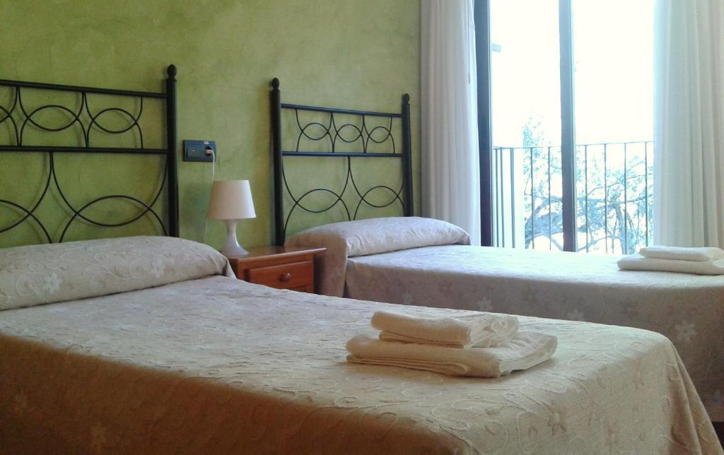 Hotel Restaurante Vinas Viejas Fuentes de Ayodar Номер фото