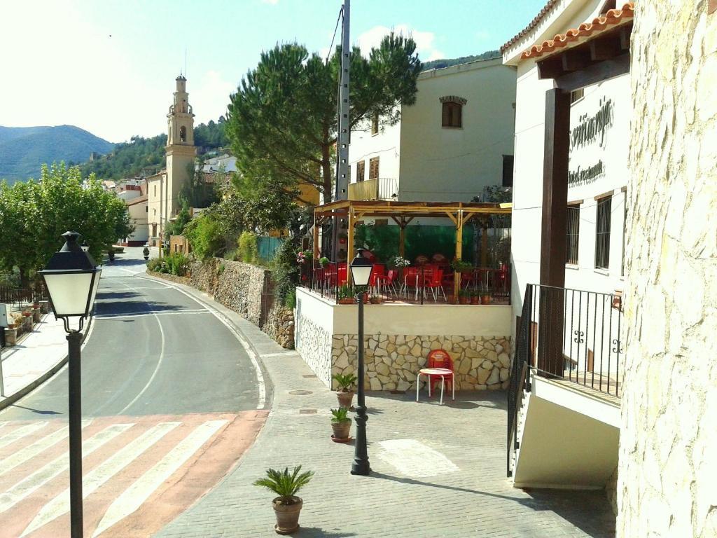 Hotel Restaurante Vinas Viejas Fuentes de Ayodar Екстер'єр фото