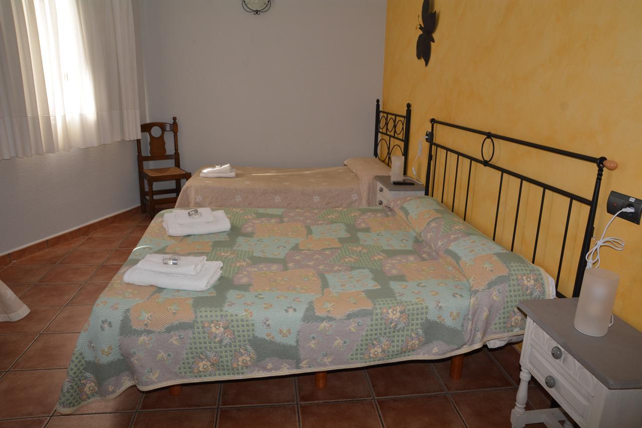 Hotel Restaurante Vinas Viejas Fuentes de Ayodar Екстер'єр фото