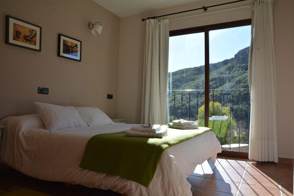 Hotel Restaurante Vinas Viejas Fuentes de Ayodar Екстер'єр фото